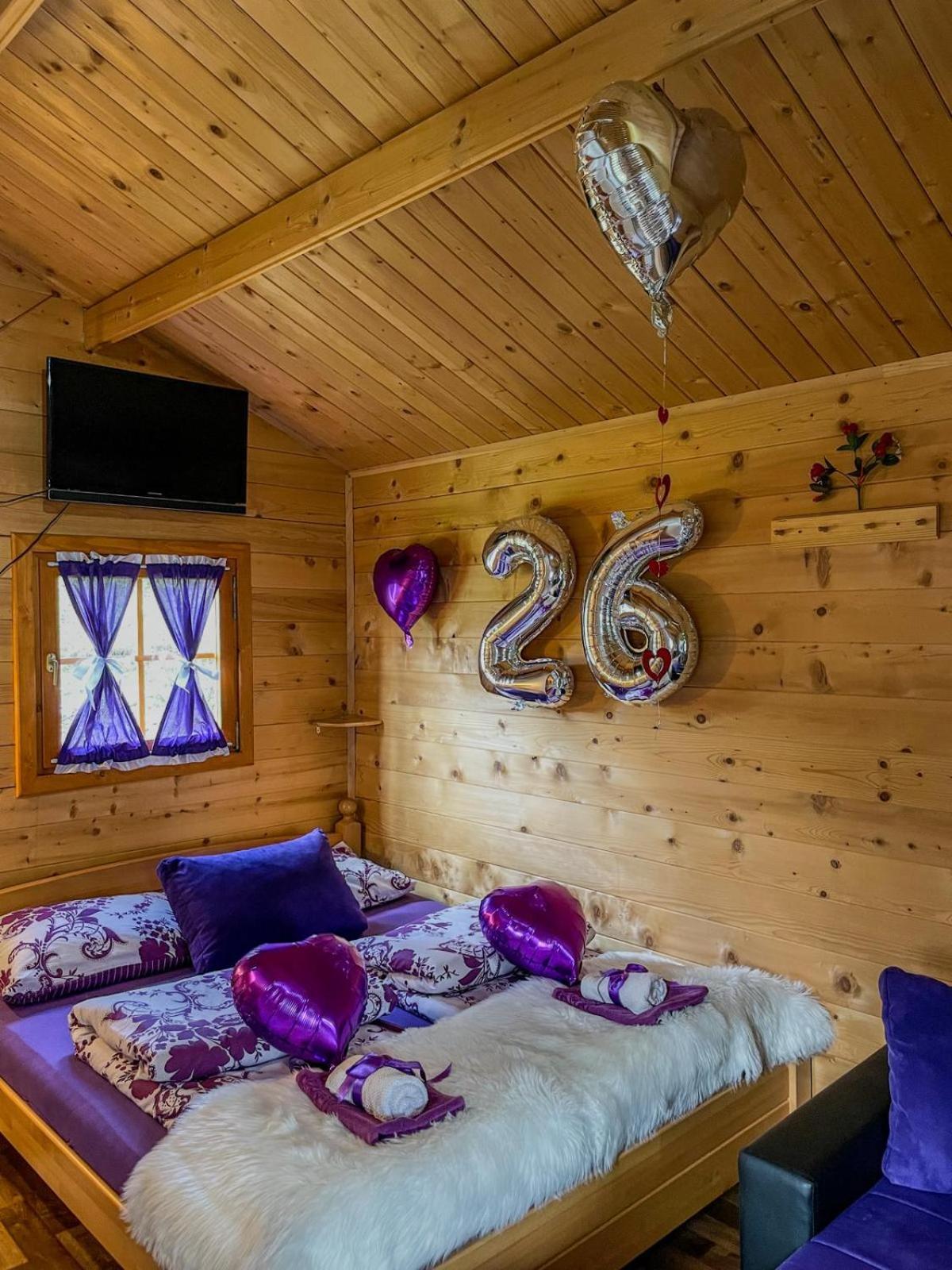 Cottage La Sierra With Jacuzzi Korenica Exterior foto